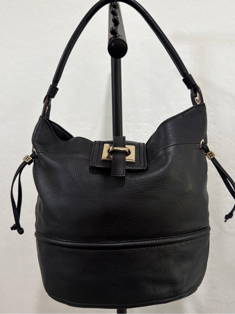 Kate spade leather shoulder bag and hobo/satchel style